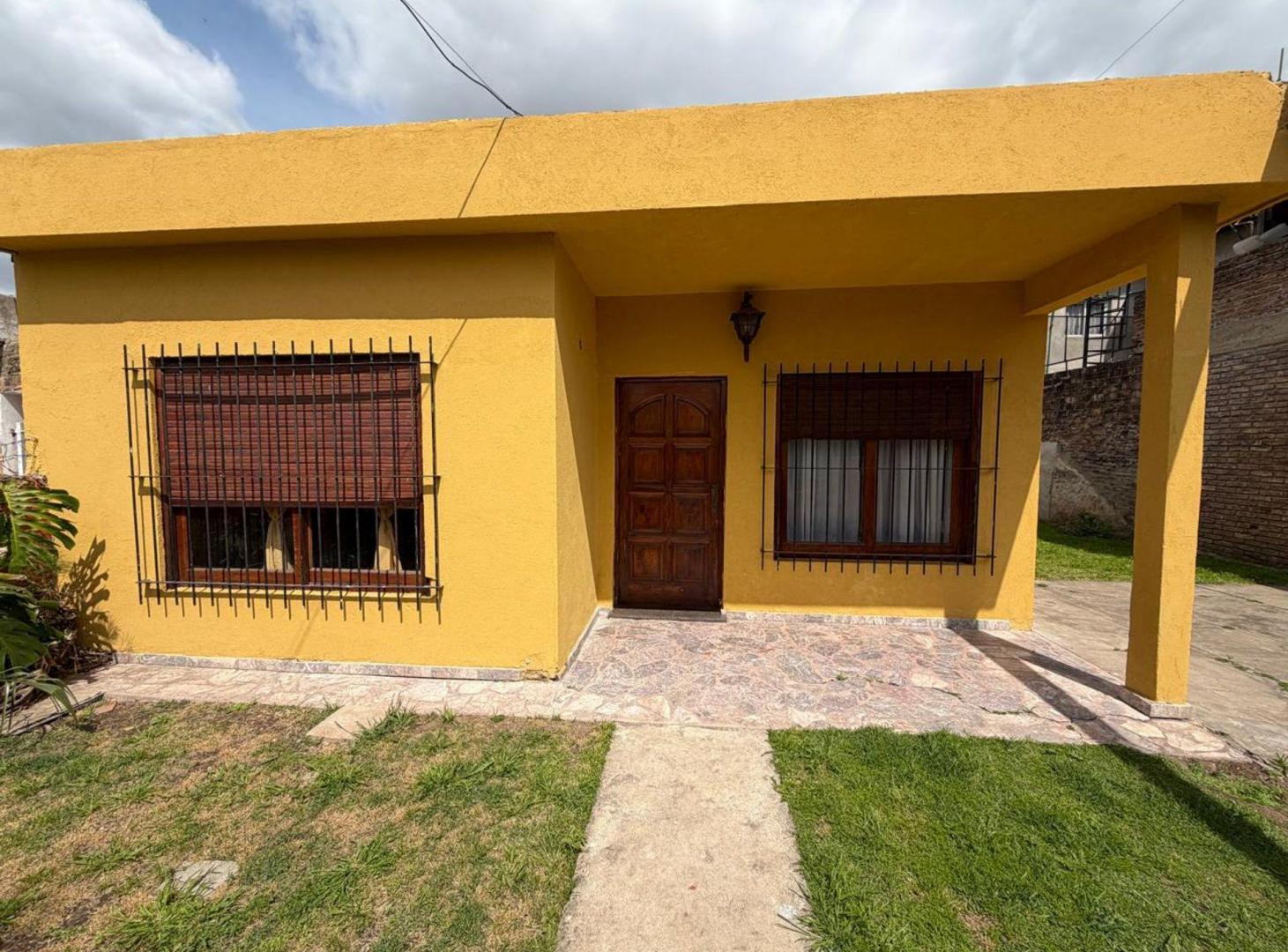 Foto de VENTA CASA 3 AMB JARDIN JOSE C PAZ, imagen 1