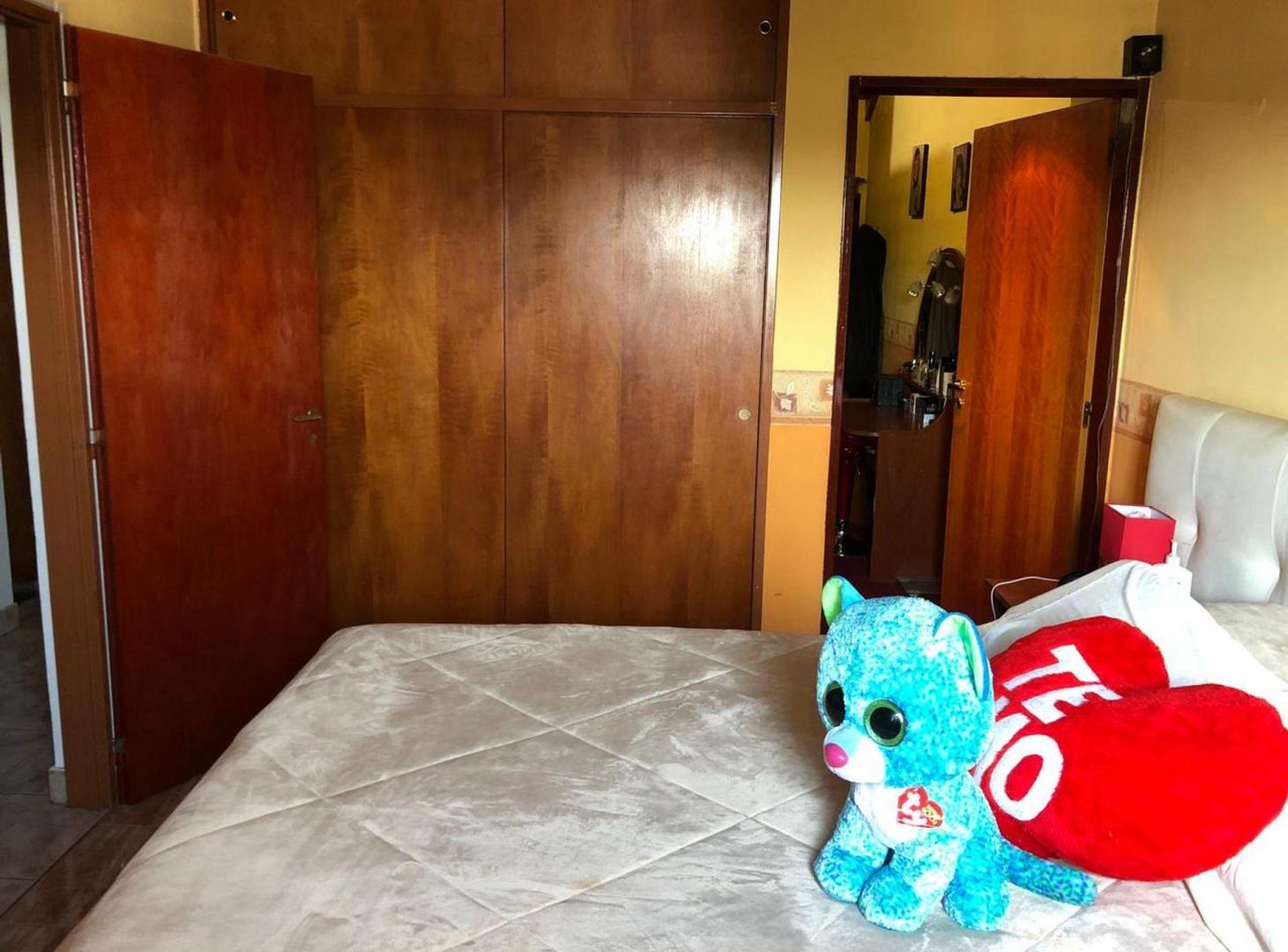 Foto de VENTA DE CASA 4 AMB CON PILETA EN ITUZAINGO NORTE, imagen 3