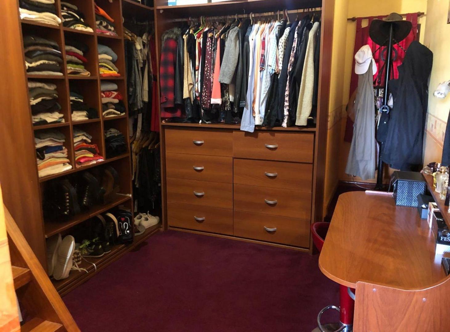 Foto de VENTA DE CASA 4 AMB CON PILETA EN ITUZAINGO NORTE, imagen 5