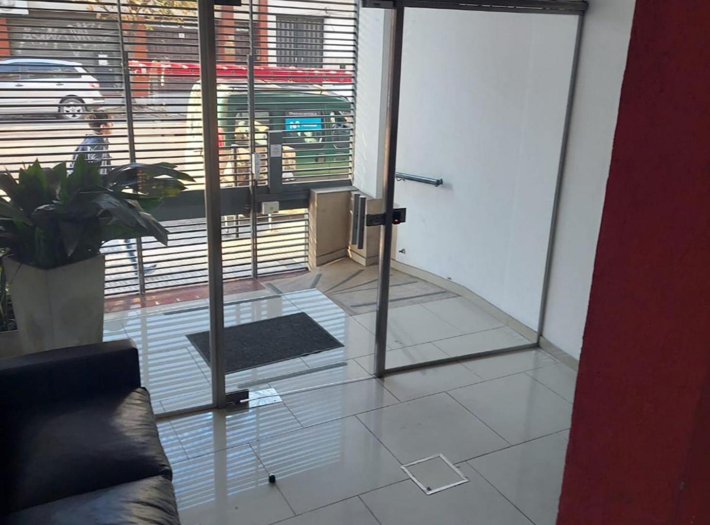 Foto de Alquiler Depto 2 amb con patio en Avellaneda, imagen 5