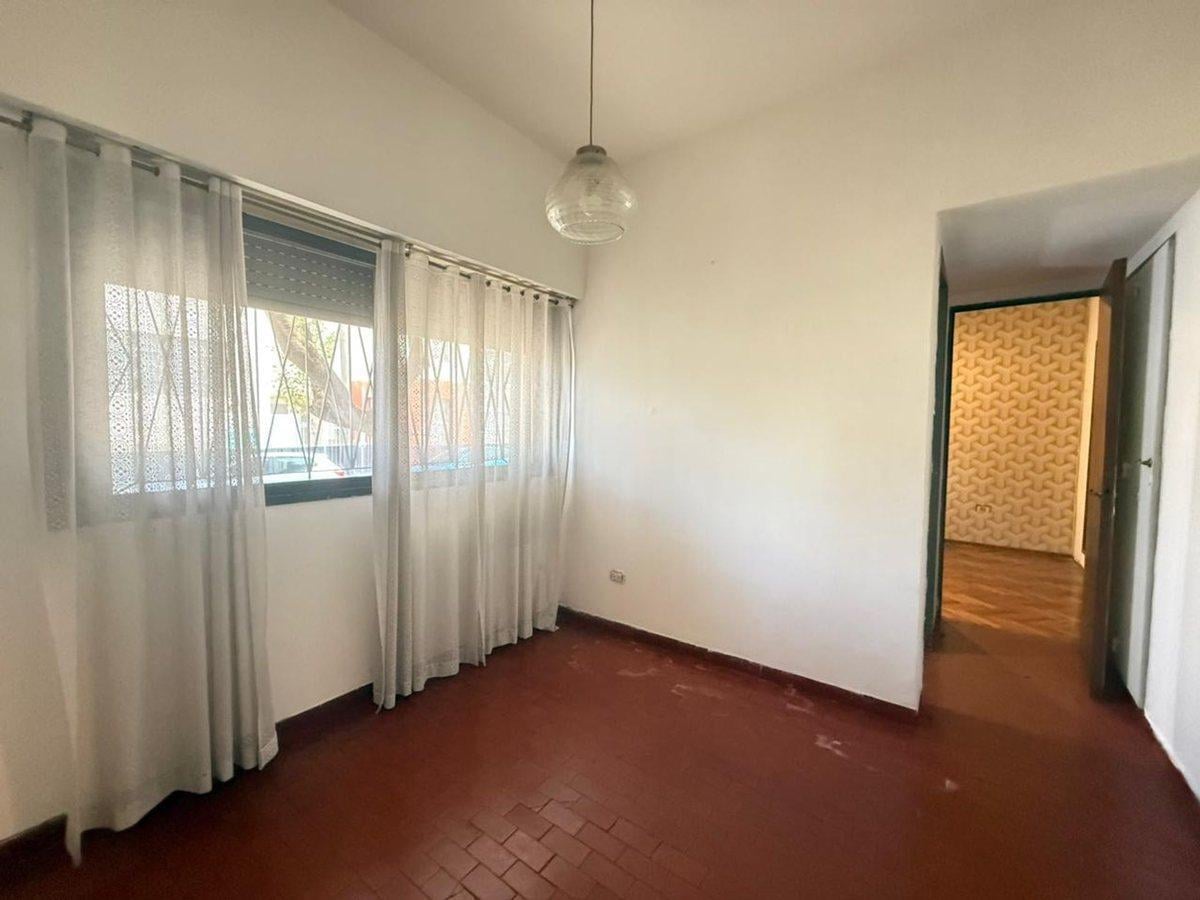 Foto de VENTA DEPARTAMENTO 2 AMB+PATIO VILLA BALLESTER, imagen 2