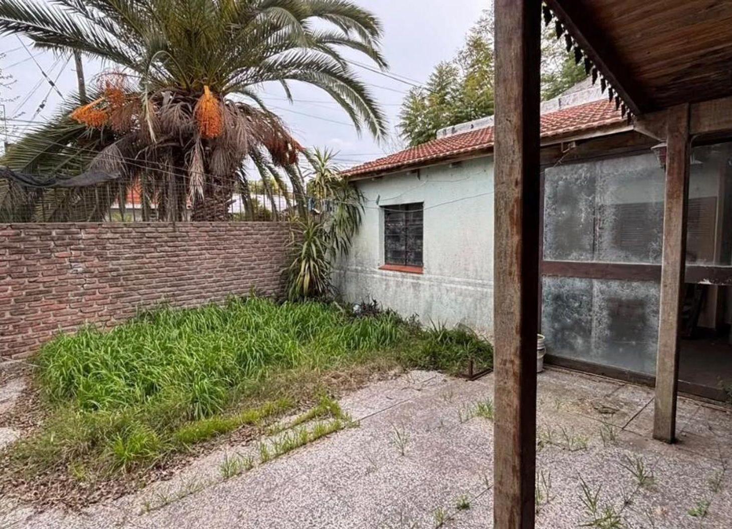 Foto de VENTA DE CASA 3 AMB. CON PARQUE EN ITUZAINGO, imagen 4