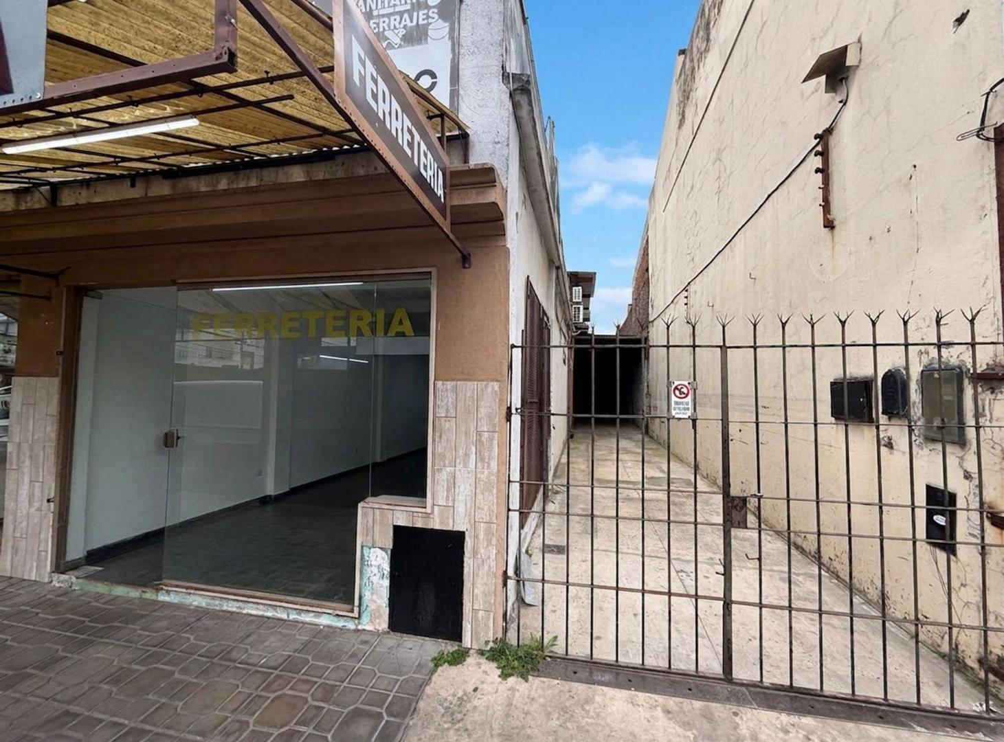 Foto de VENTA GALPÓN INDUSTRIAL Y DEPÓSITO CASEROS, imagen 4