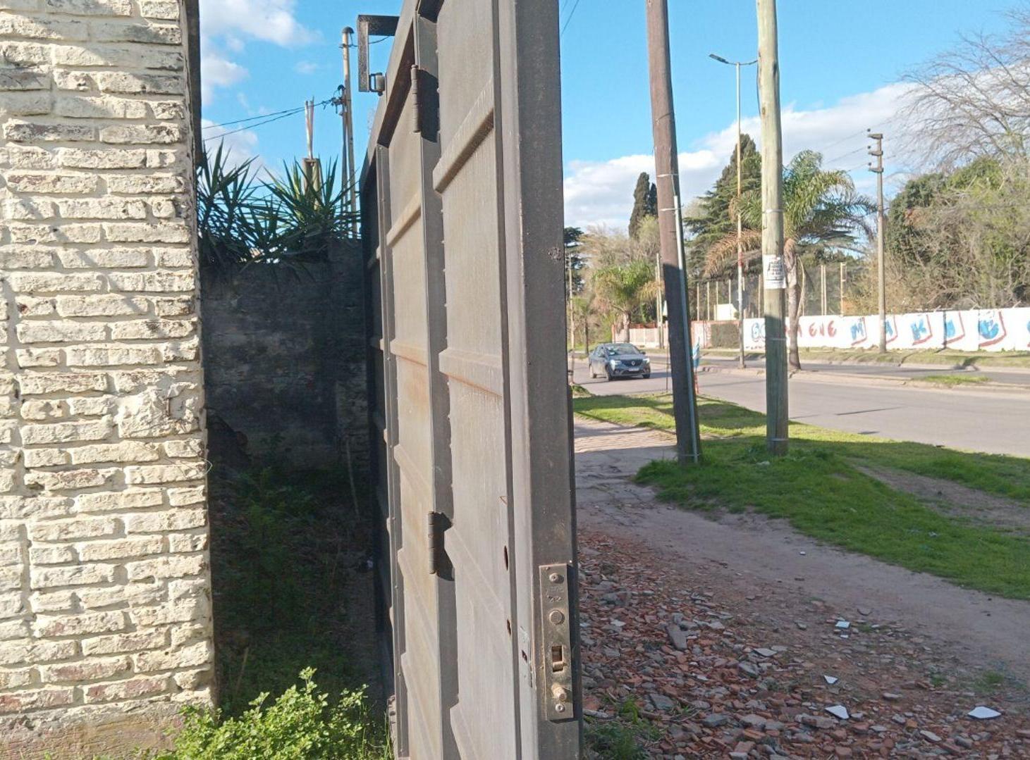 Foto de Deposito en venta en Trujuy Moreno, imagen 2