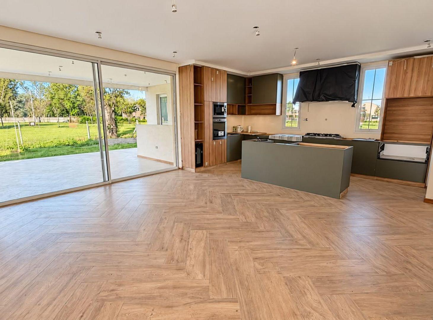 Foto de VENTA CASA A ESTRENAR BARRIO SANTO TOMAS PILAR, imagen 3