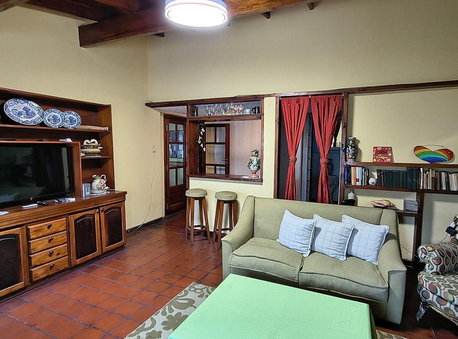 Foto de VENTA CASA 4 AMB JARDIN PILETA PILAR APTO CREDITO, imagen 1