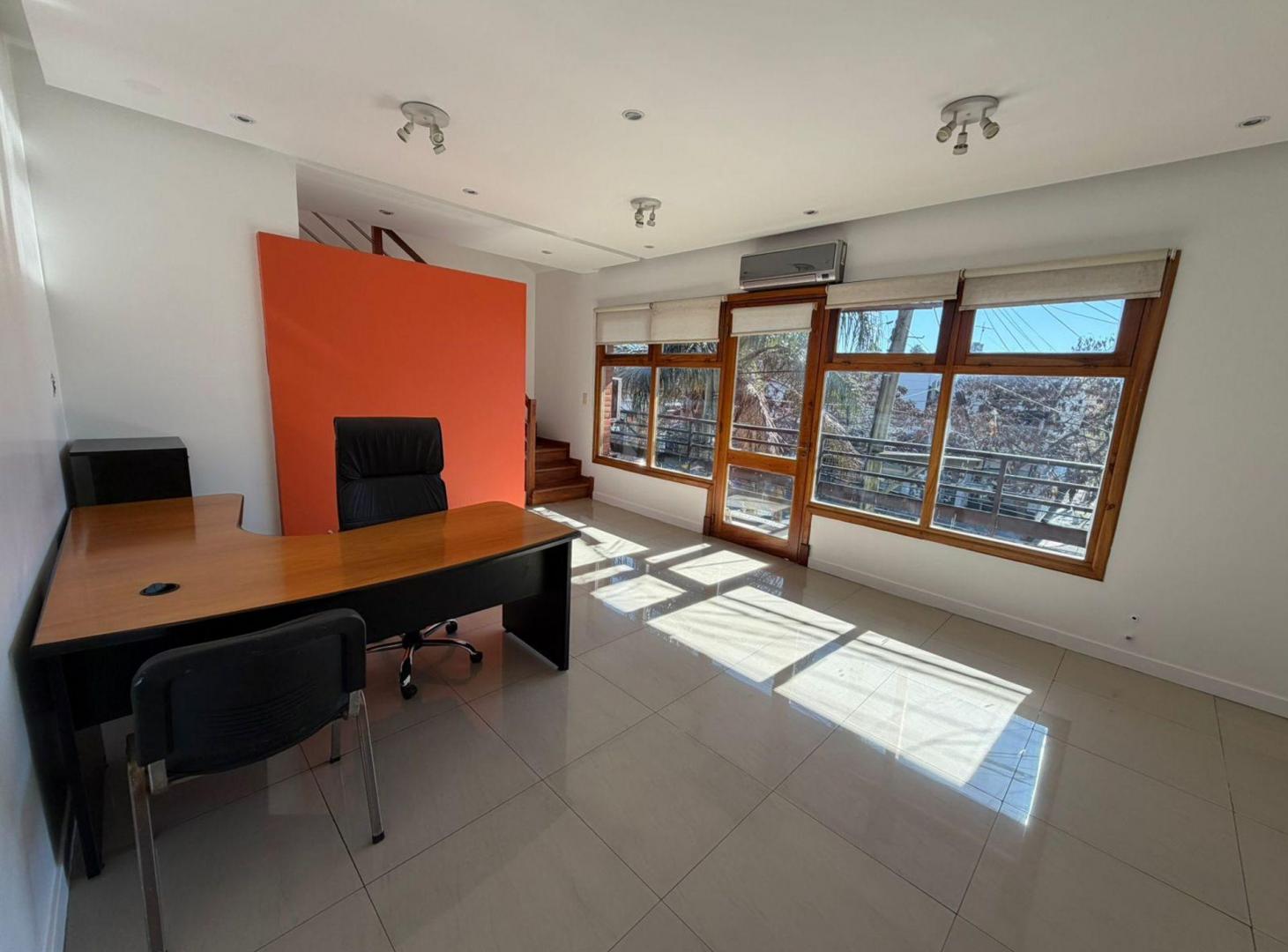 Foto de VENTA LOCAL HURLINGHAM, imagen 2