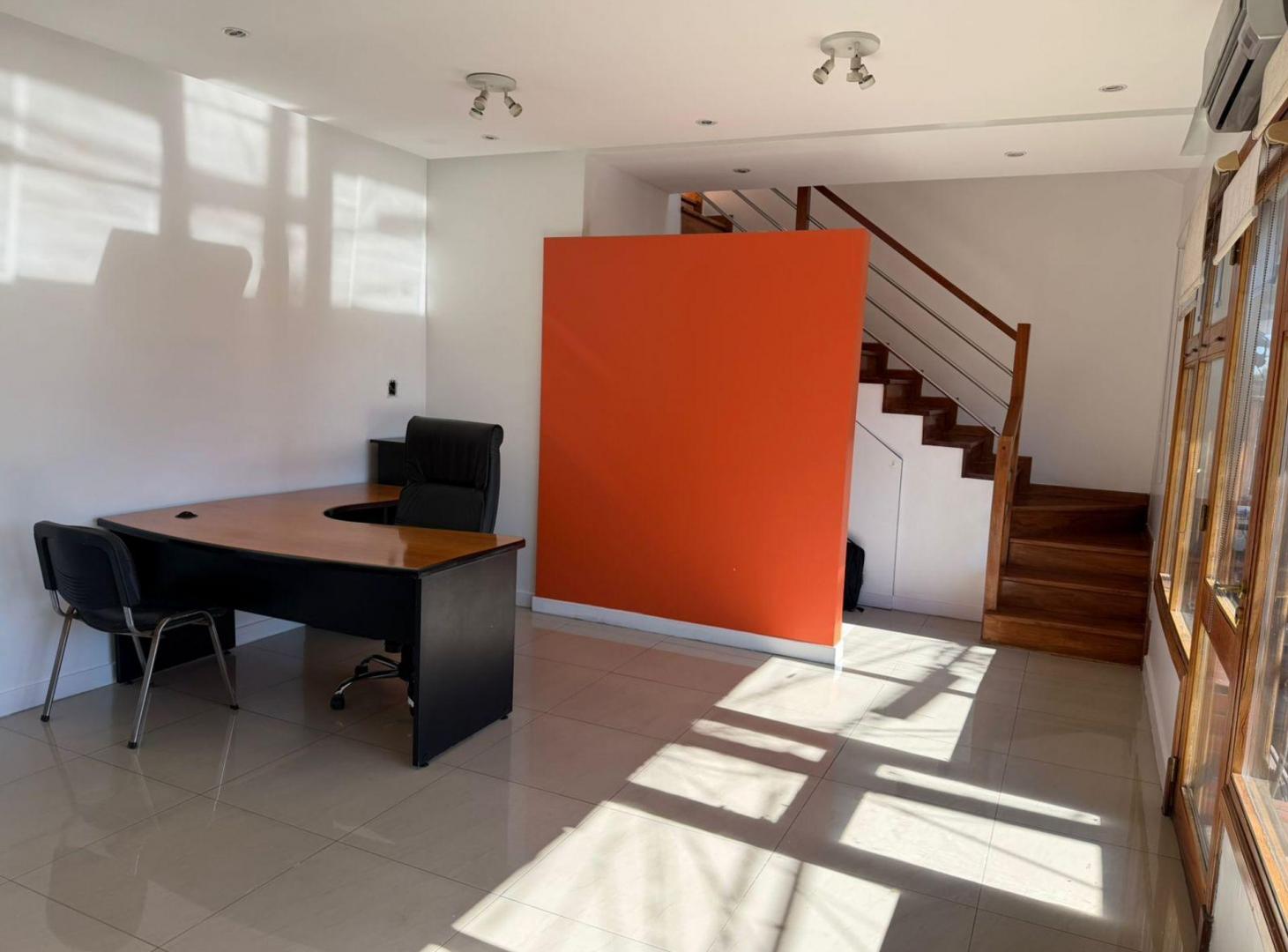 Foto de VENTA LOCAL HURLINGHAM, imagen 1