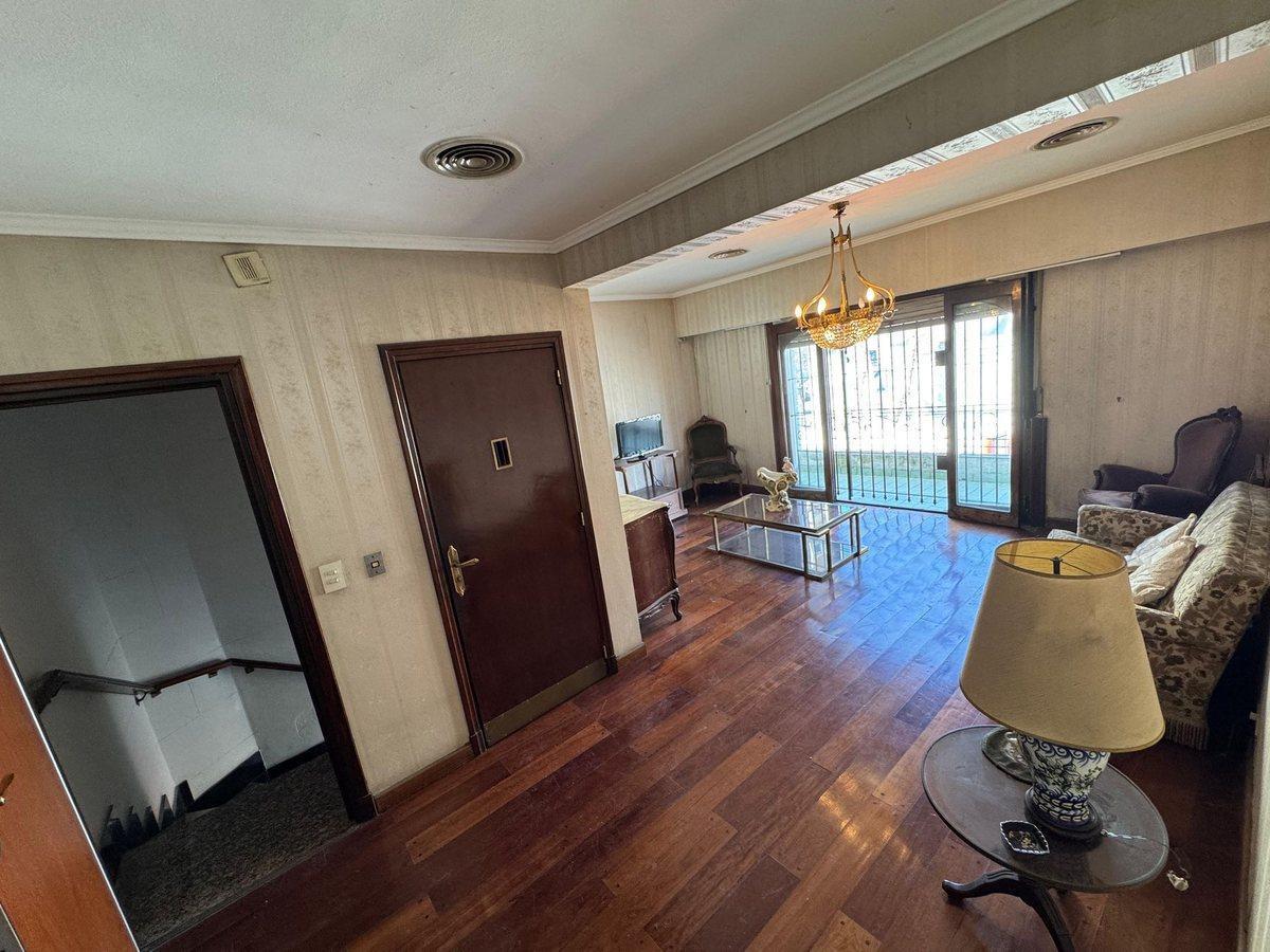 Foto de PH 3 AMB VENTA ASCENSOR BALCON PATIO AVELLANEDA, imagen 3