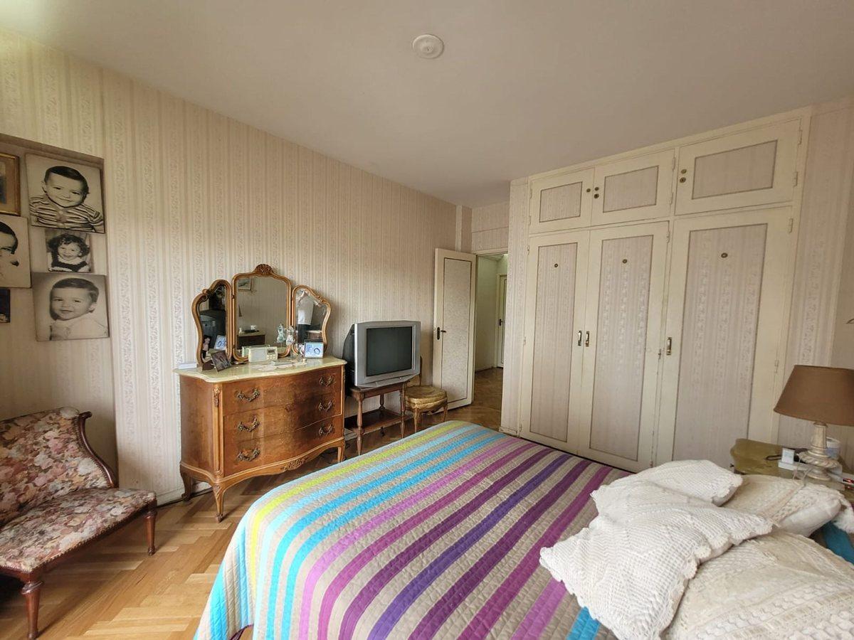 Foto de VENTA DEPTO 4 AMB C/DEPENDENCIA BALVANERA-PERMUTA, imagen 4