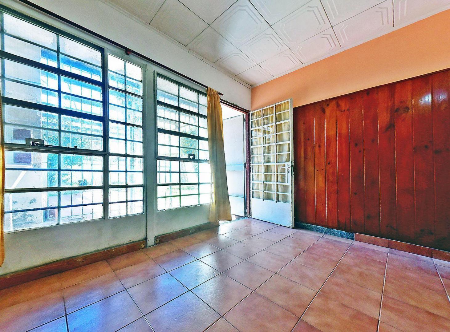 Foto de VENTA CASA 3 AMB BALLESTER SAN MARTIN APTO CREDIT0, imagen 2