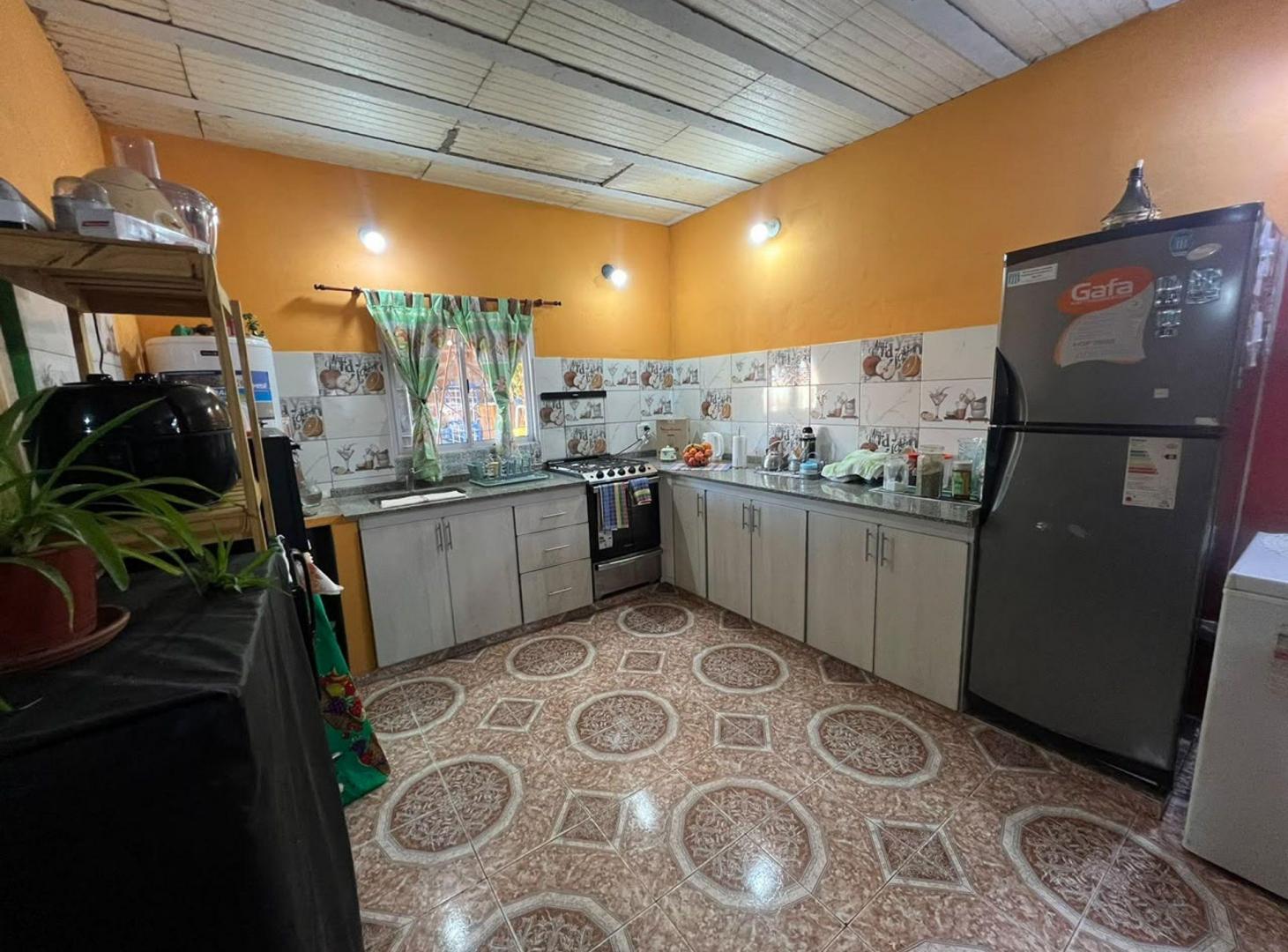 Foto de VENTA CASA 3 AMB CON COCHERA Y JARDÍN EN MORENO, imagen 3
