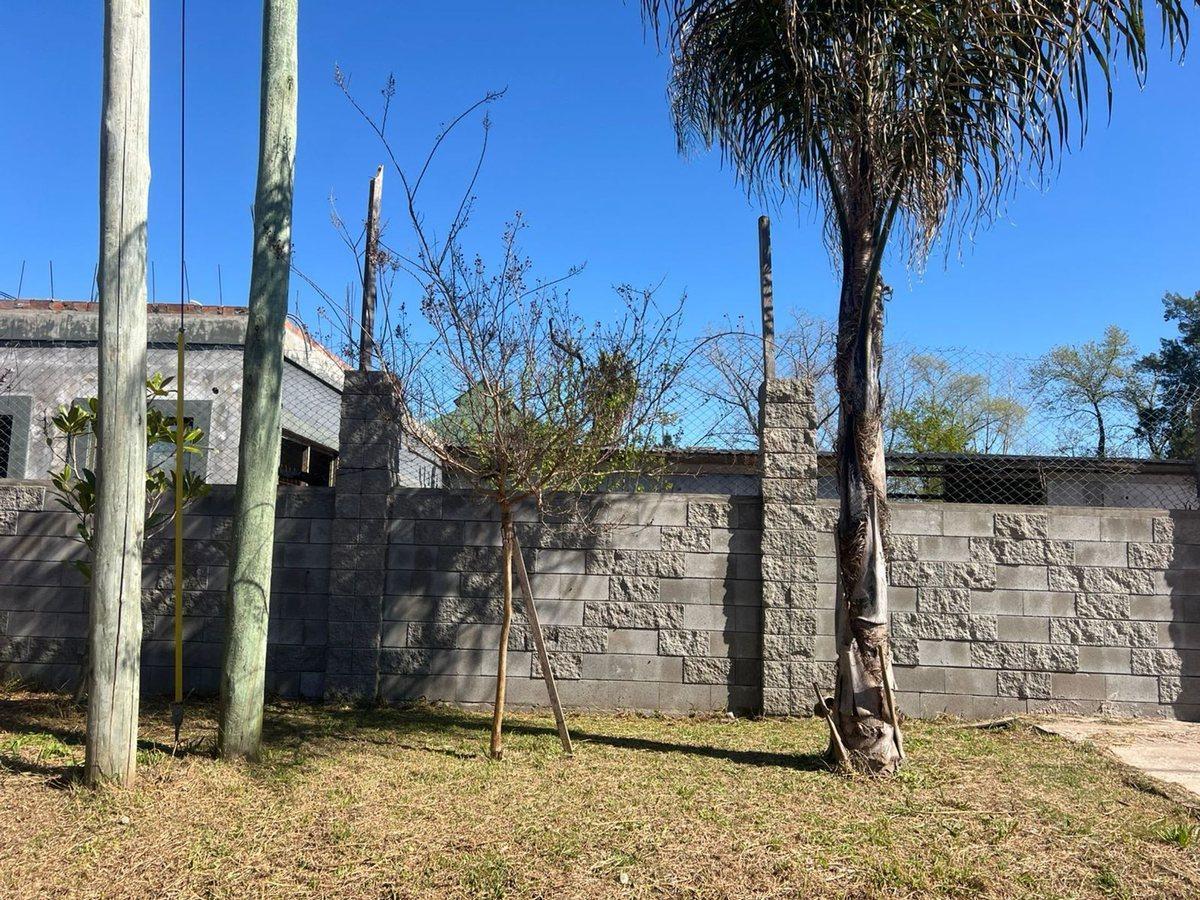 Foto de VENTA CASA DE VICENZO CHICO A TERMINAR PILAR, imagen 3