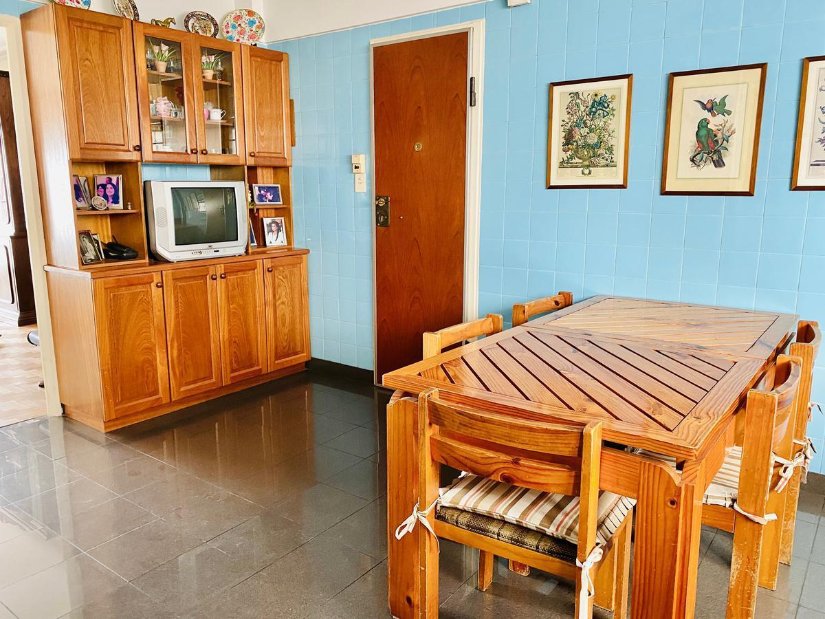 Foto de IMPORTANTE DEPTO DE 4 AMBIENTES CON 2 COCHERAS A LA VENTA EN BELGRANO., imagen 4