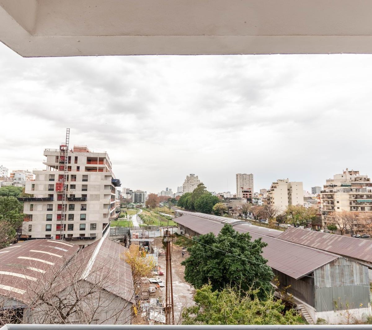 Impecable Semipiso de Dos Ambientes con Balcon Terraza en Belgrano, Cerca de Todo. 3