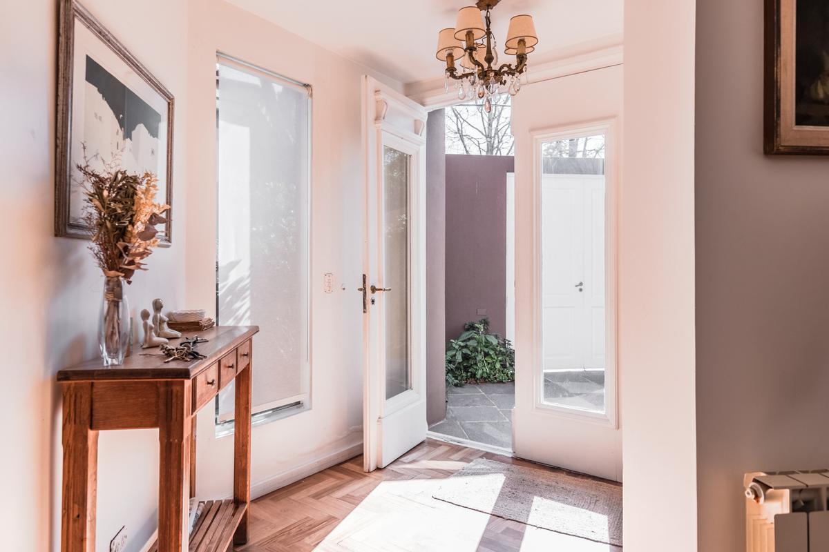 Foto de Casa en venta con jardín y piscina para vivir de la mejor manera en, imagen 2