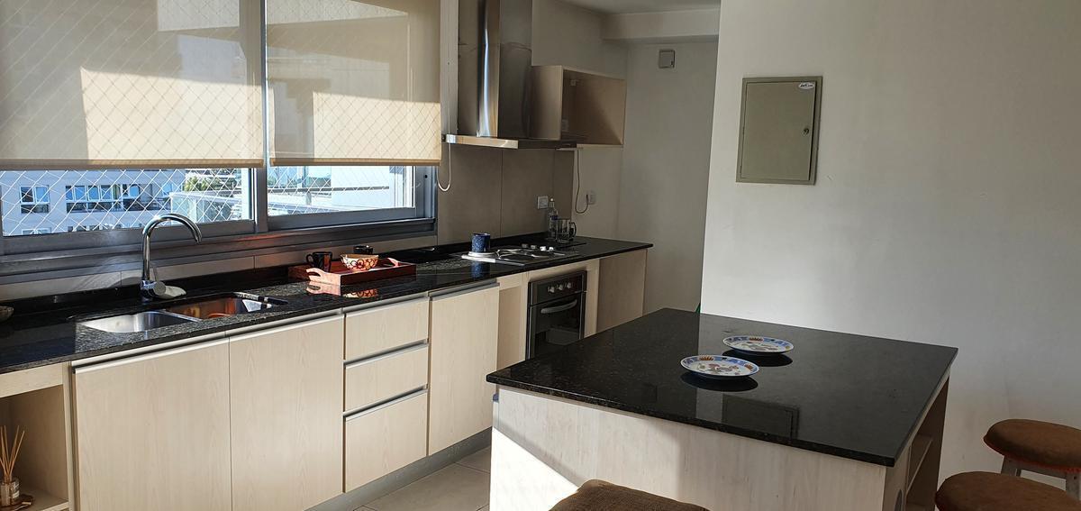 Foto de Lindísimo departamento de 4 ambientes con vista al Río en venta, imagen 2