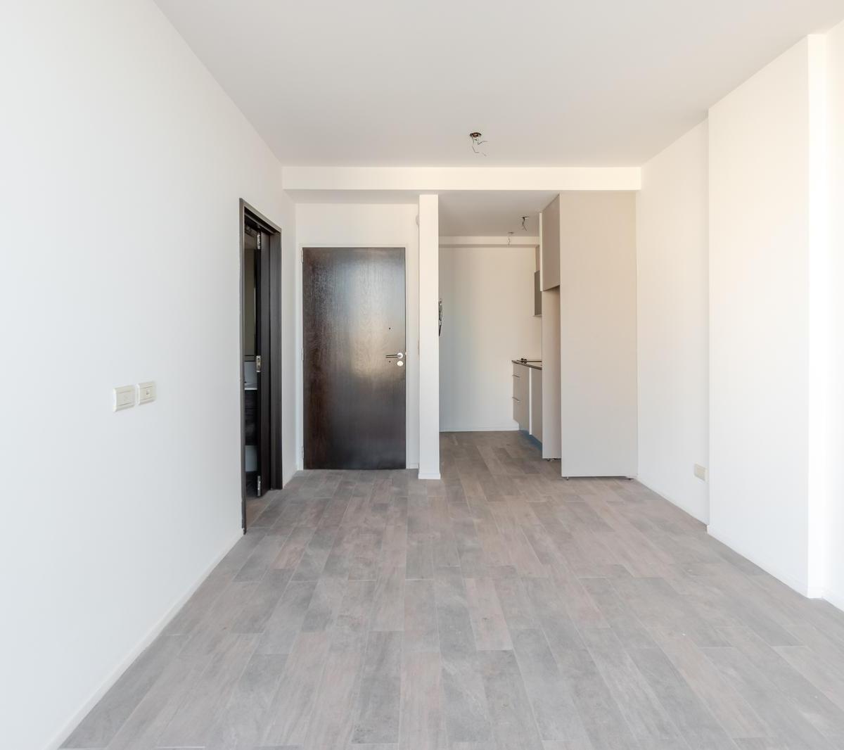 Foto de Luminosa oficina en venta, semi piso alto, en Caballito, cerca de todo., imagen 5