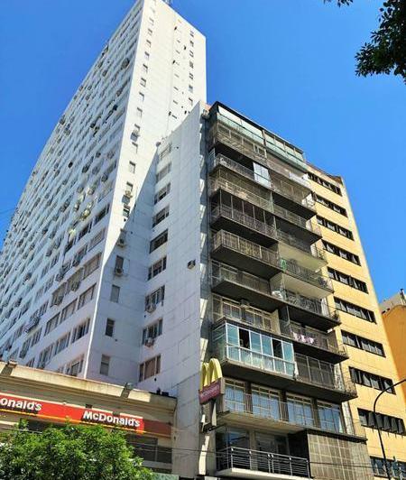 Departamento de tres ambientes en Caballito.