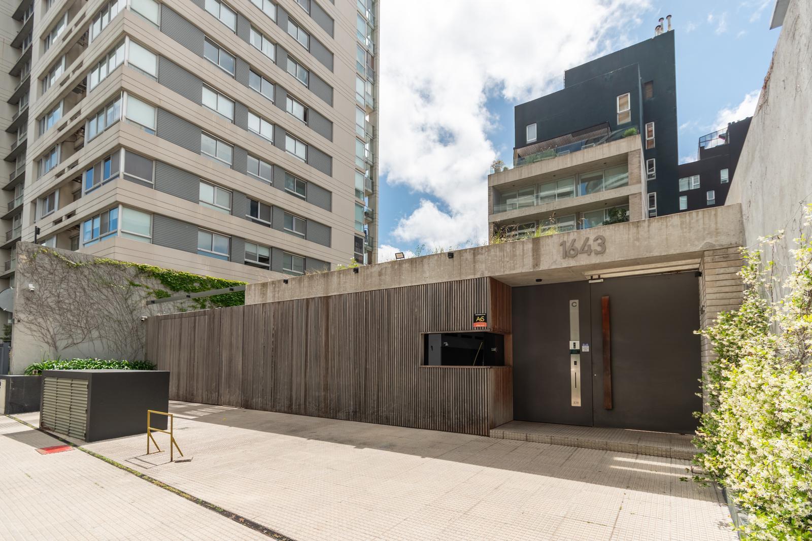 Foto de Departamento de tres ambientes en dúplex con vista al río en edificio, imagen 1