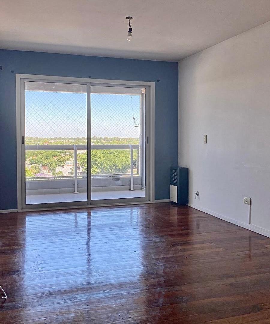 Foto de Departamento de 3 amb. en venta con cochera cubierta y baulera en, imagen 4