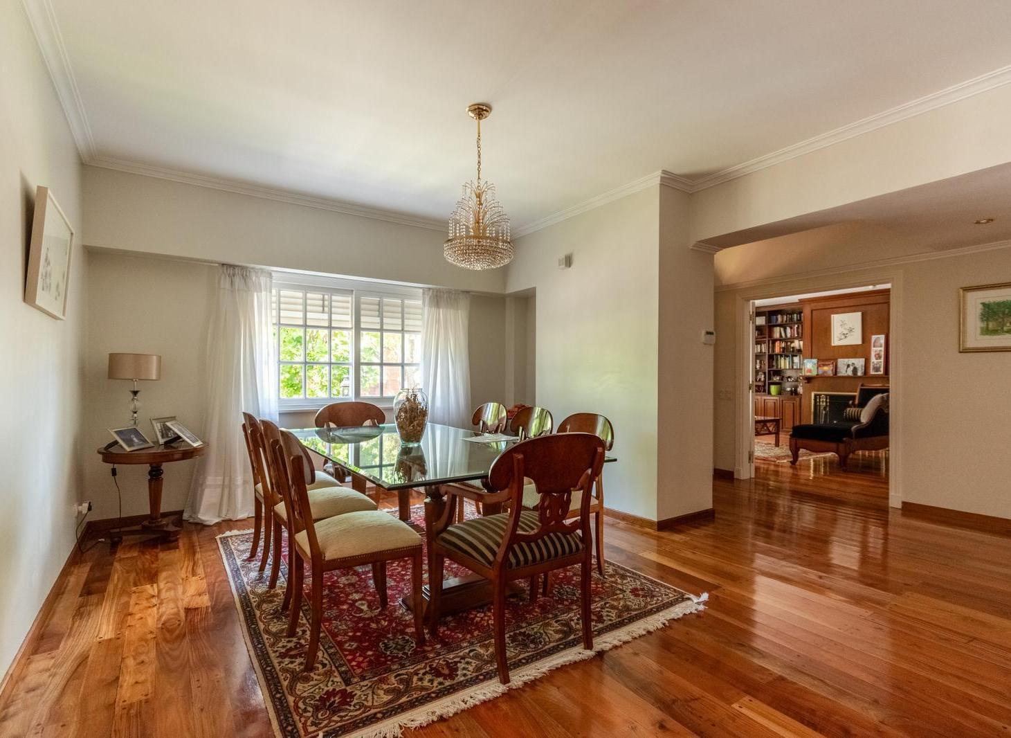 Foto de Impecable casa en venta ubicada en Martínez con jardín y piscina., imagen 1