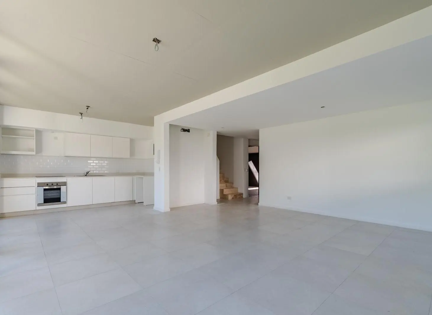 Imperdible departamento en dúplex con jardín propio en venta en Nuevo Beccar Central. 5