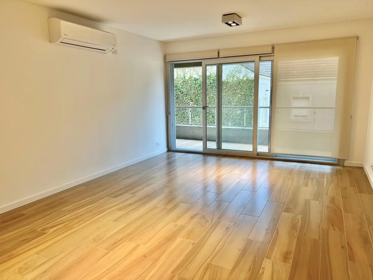 Sensacional departamento en alquiler con cochera sobre la exclusiva Av. libertador en Martinez. 3