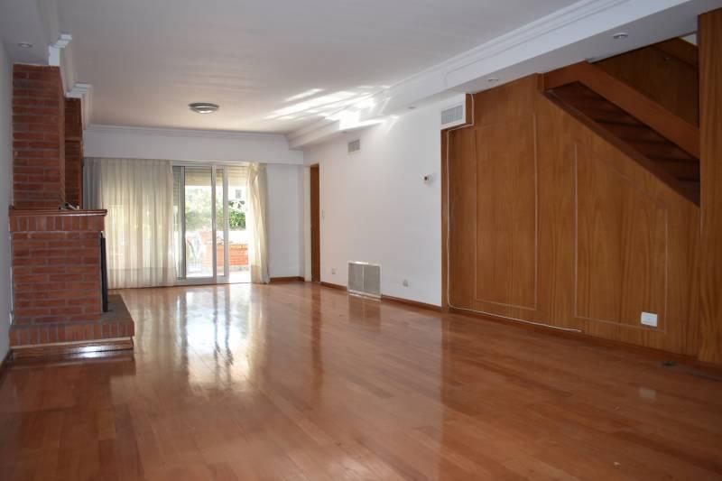 Foto de Impecable y moderna casa en alquiler en Acassuso, con cochera para 3 autos., imagen 1