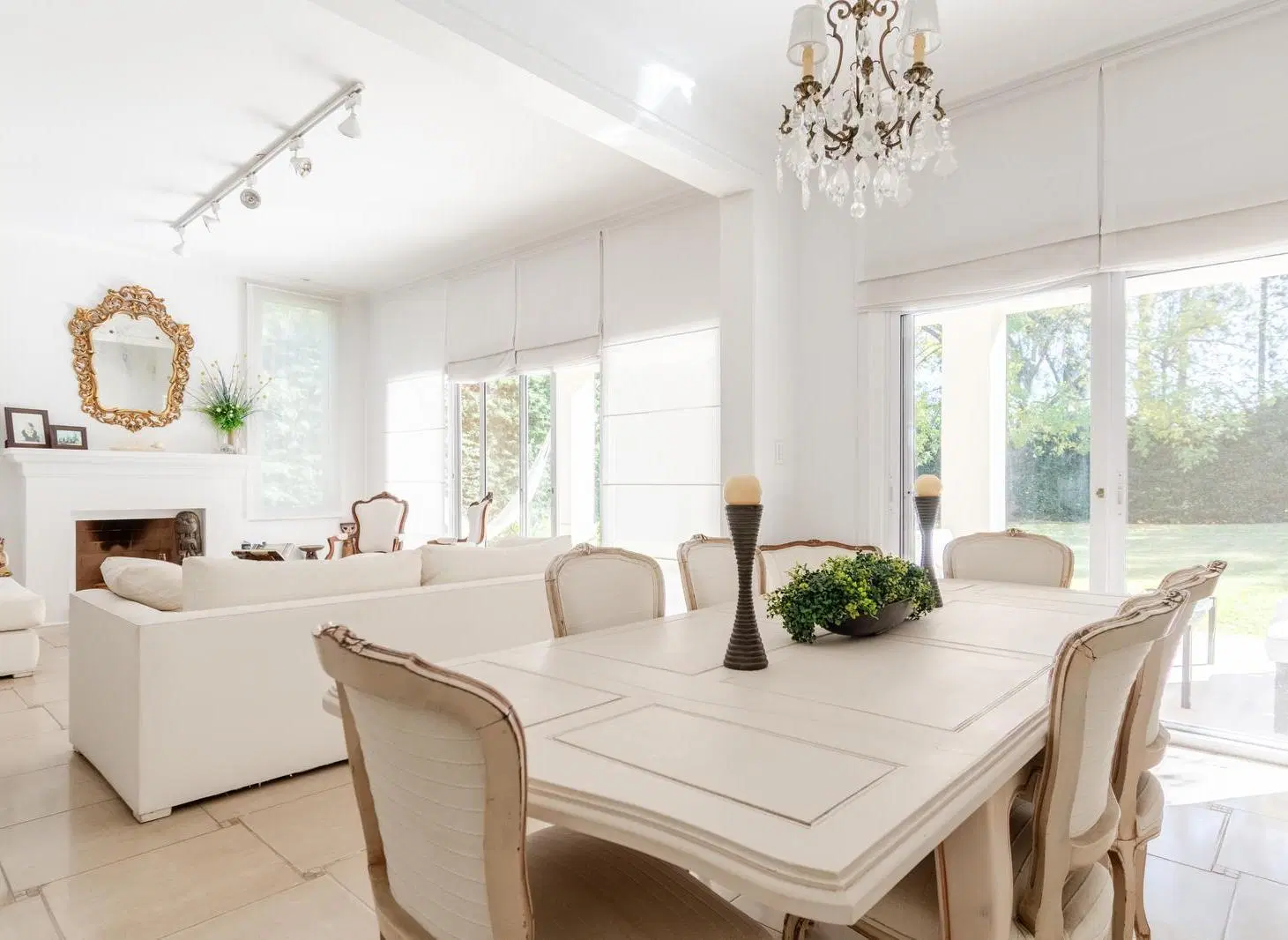 Divina casa en venta en Haras del Pilar – La Pradera I con gran jardín y piscina. 4