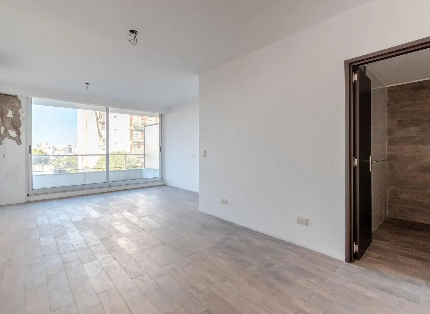 Luminoso monoambiente apto profesional en venta, cerca de todo, en Caballito. 2