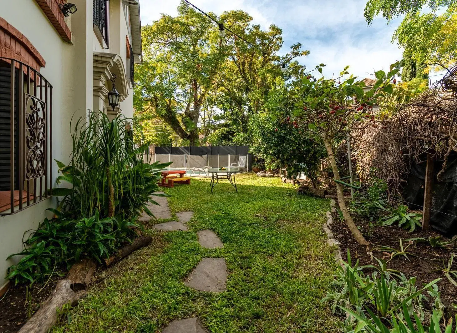 Antigua casa en venta con mucho encanto en pleno B° Parque Aguirre, Acassuso. 5