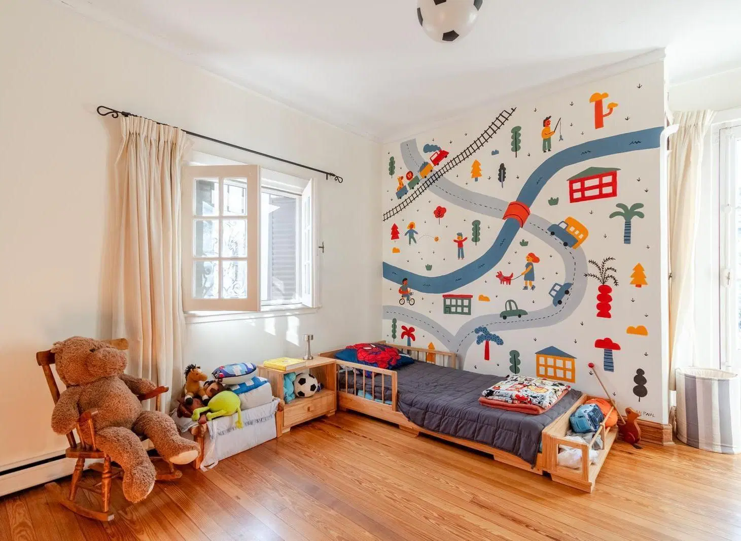 Antigua casa en venta con mucho encanto en pleno B° Parque Aguirre, Acassuso. 1