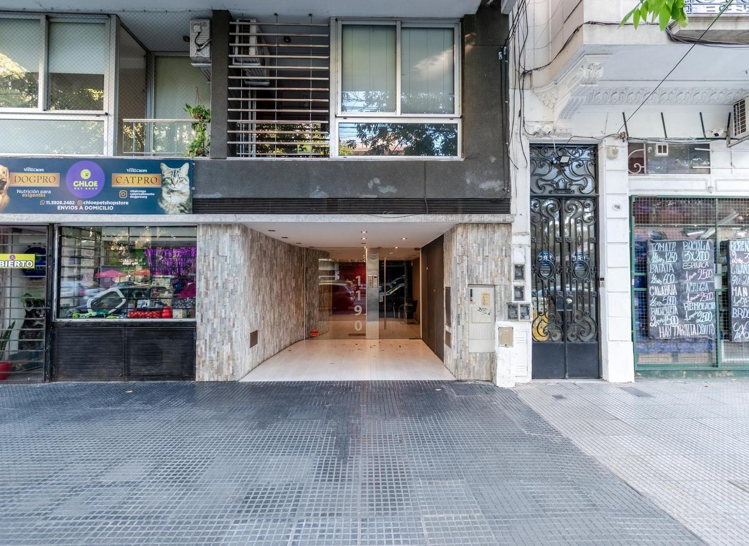 Foto de Luminoso monoambiente en venta, piso alto, apto profesional, ubicado en, imagen 4