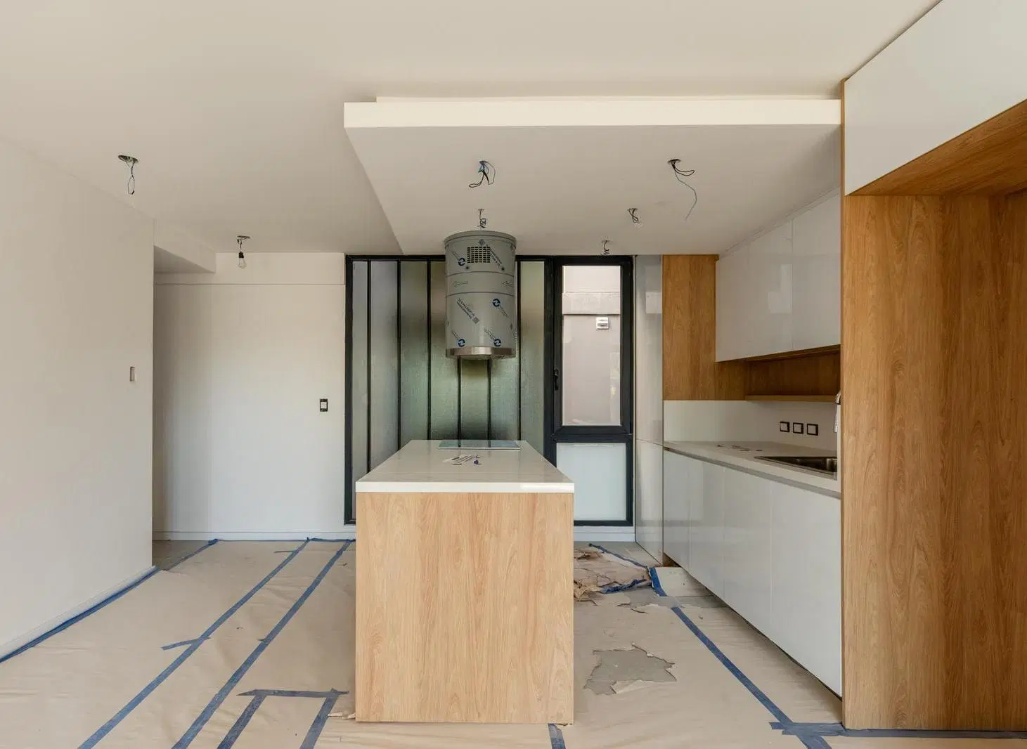 Departamento a estrenar en venta con cochera y terraza propia, ubicado en Acassuso frente al CASI. 5