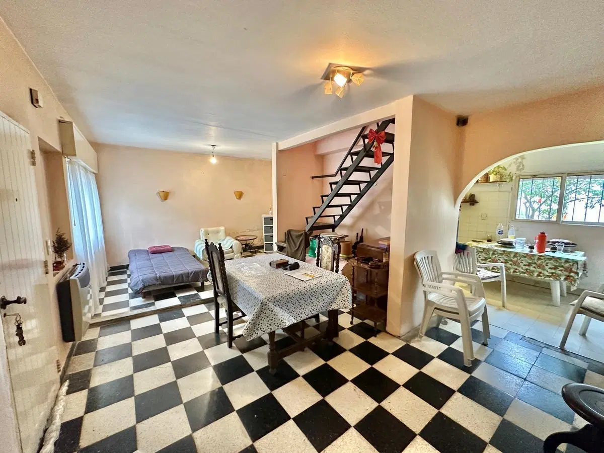 Oportunidad!!! Lote en venta en el bajo de San Isidro! 3