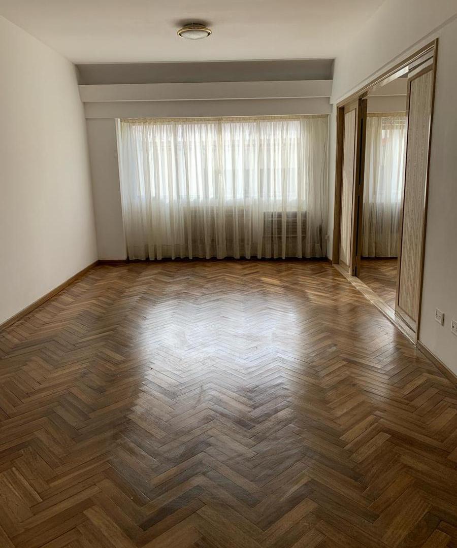 Foto de Excelente oficina en venta y alquiler en el centro, Barrio San Nicolas., imagen 2