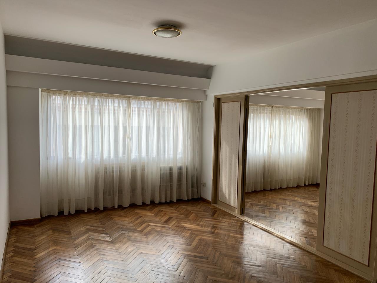 Foto de Excelente oficina en venta y alquiler en el centro, Barrio San Nicolas., imagen 3