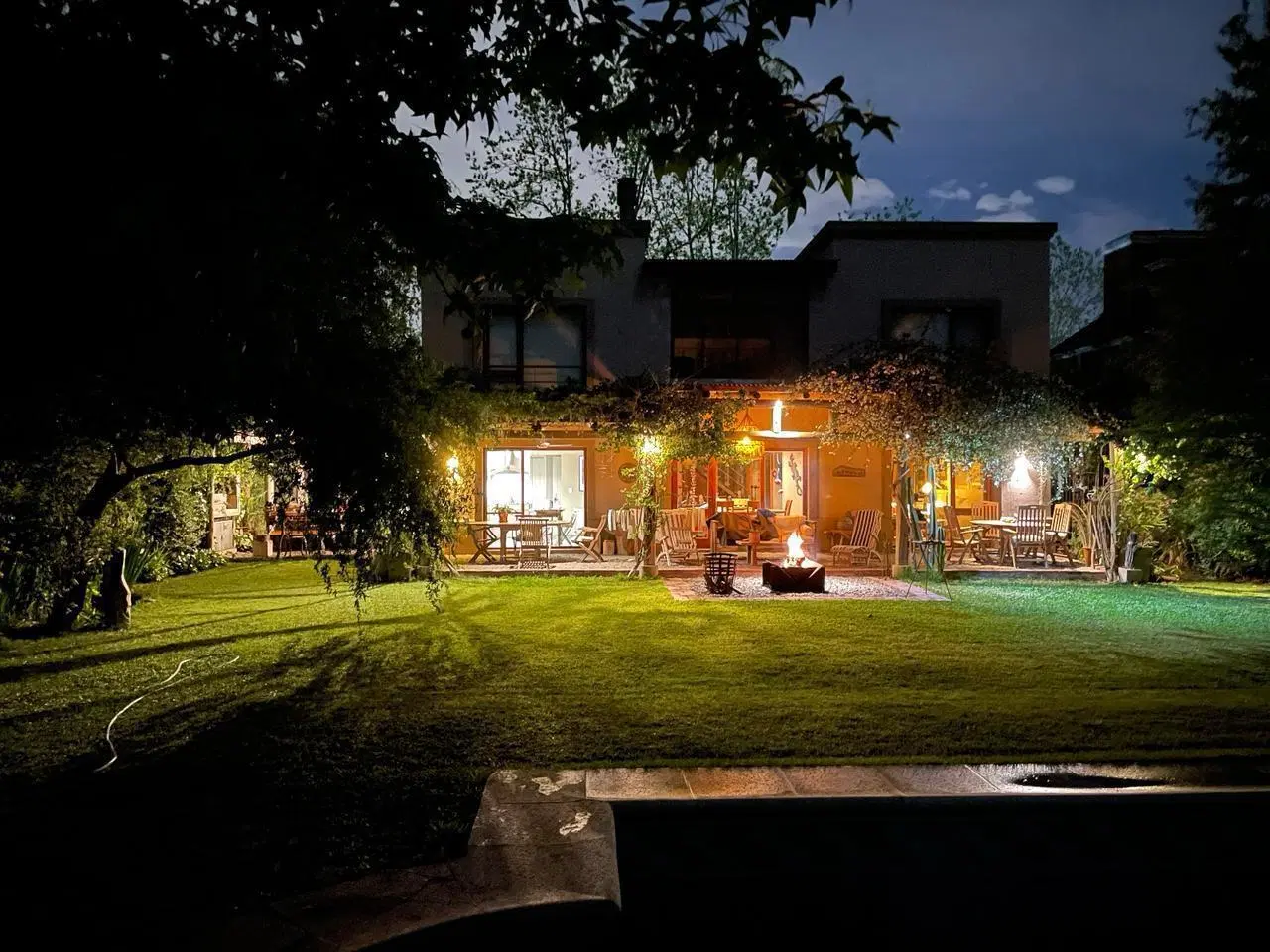 Impecable y cómoda casa en venta en el Barrio Santa Silvina, Pilar. 3