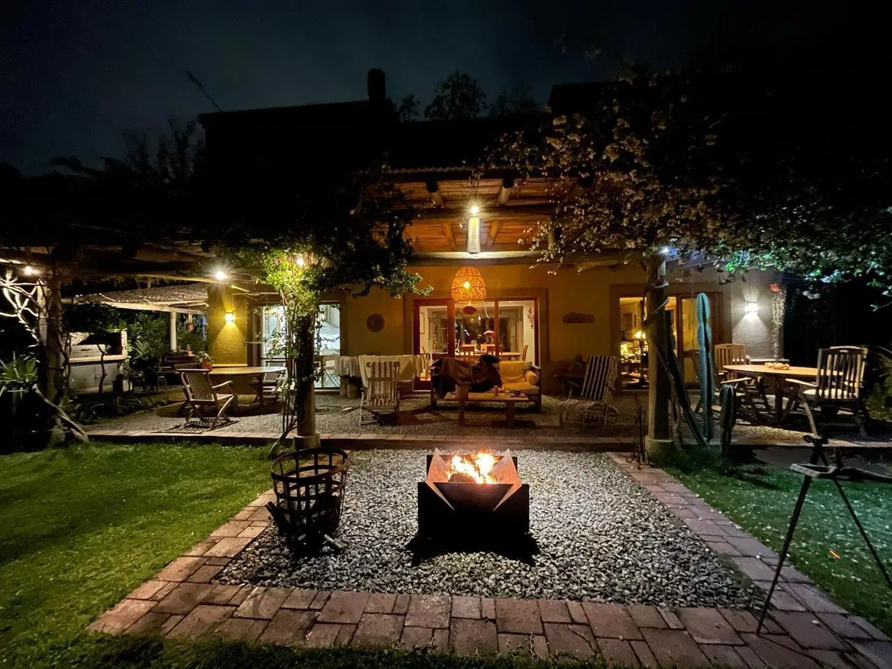 Impecable y cómoda casa en venta en el Barrio Santa Silvina, Pilar. 2