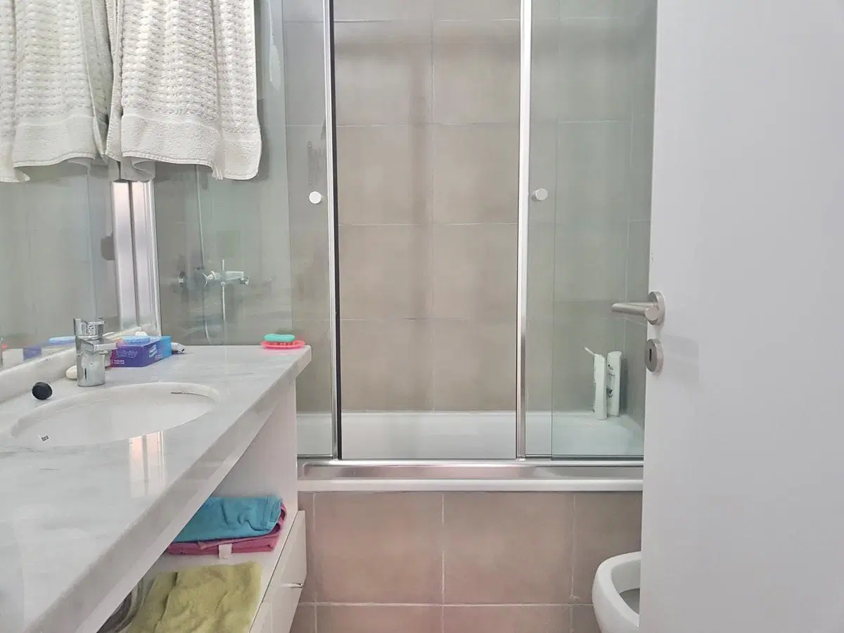 Departamento de dos ambientes con cochera en el Complejo Palmas Plaza, Tigre. 2