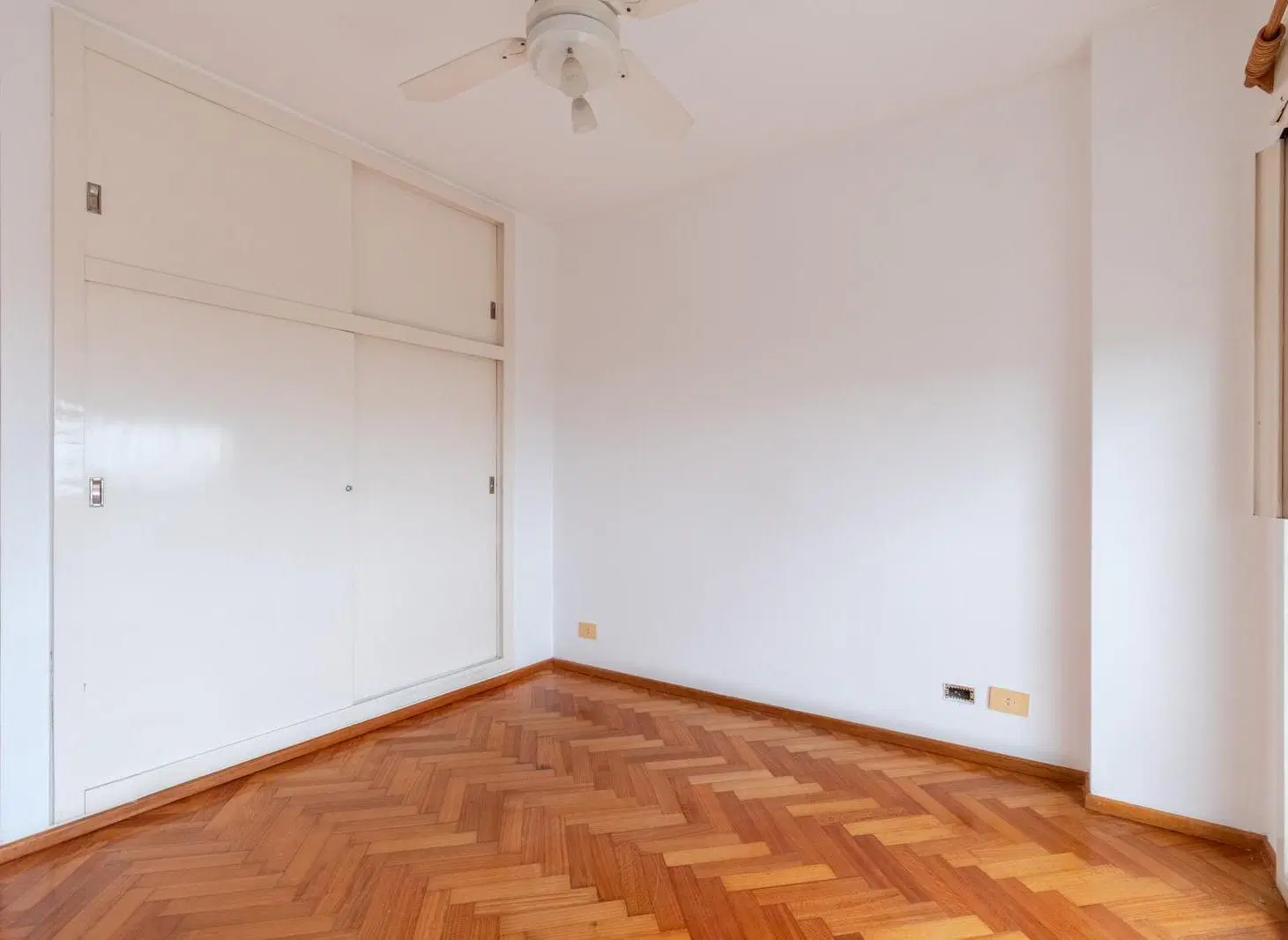 Departamento en alquiler con cochera y vista panorámica en Beccar, San Isidro. 5