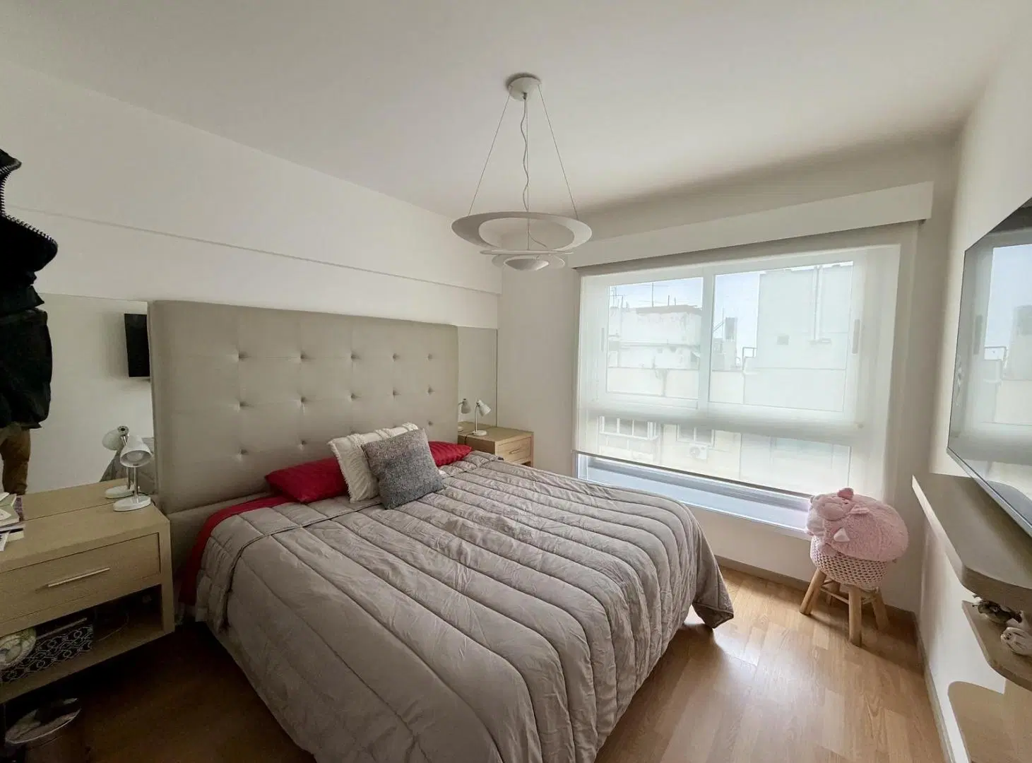 Fantástico departamento en alquiler con vista al Río y cochera en Vicente López, con o sin muebles. 4