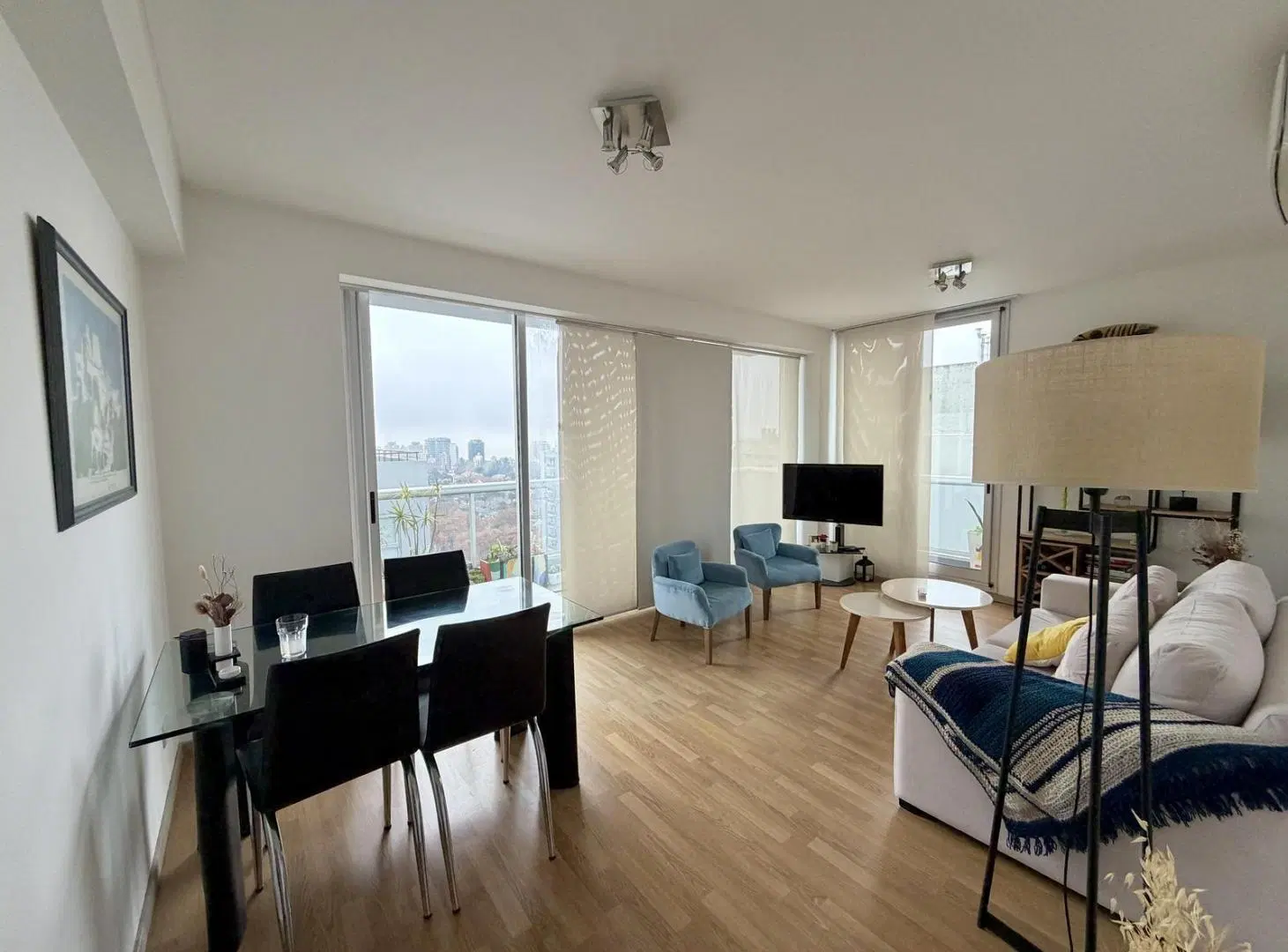 Fantástico departamento en alquiler con vista al Río y cochera en Florida, con o sin muebles. 5