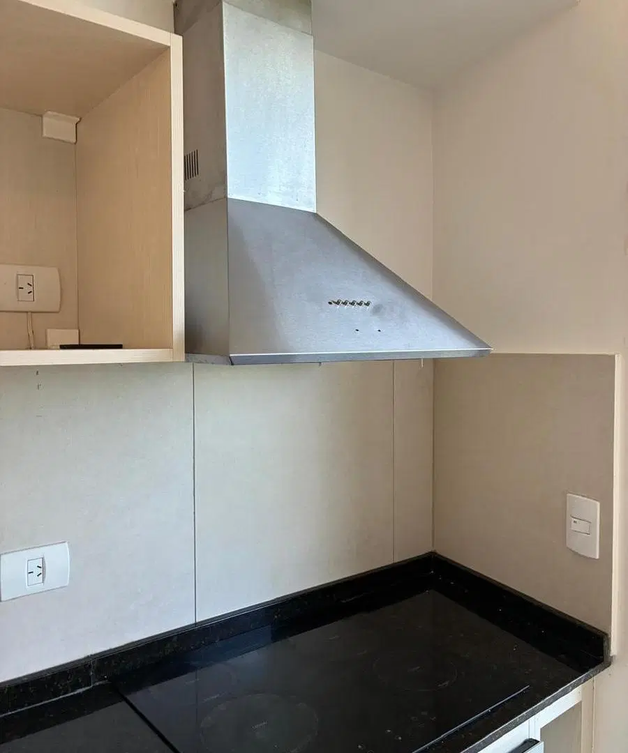 Lindísimo departamento de dos ambientes en venta con vista al Río, ubicado en el Puerto de Olivos. 2