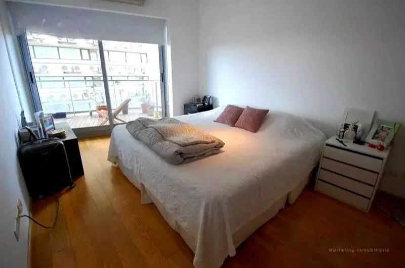 Lindísimo departamento de tres ambientes con vista al río a la venta, en el Puerto de Olivos. 4