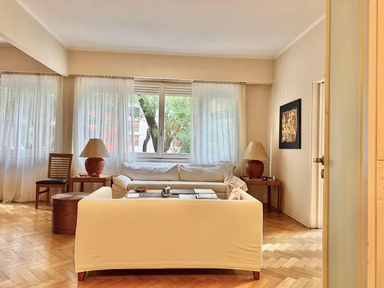 Distinguido piso en venta con cochera y baulera en Belgrano. 5