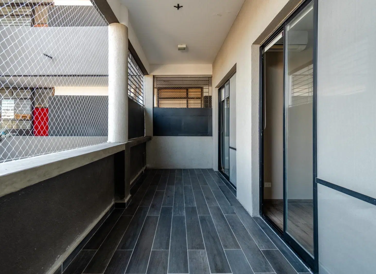 Moderno departamento en alquiler con dos cocheras y amenities en Martínez, San Isidro. 5