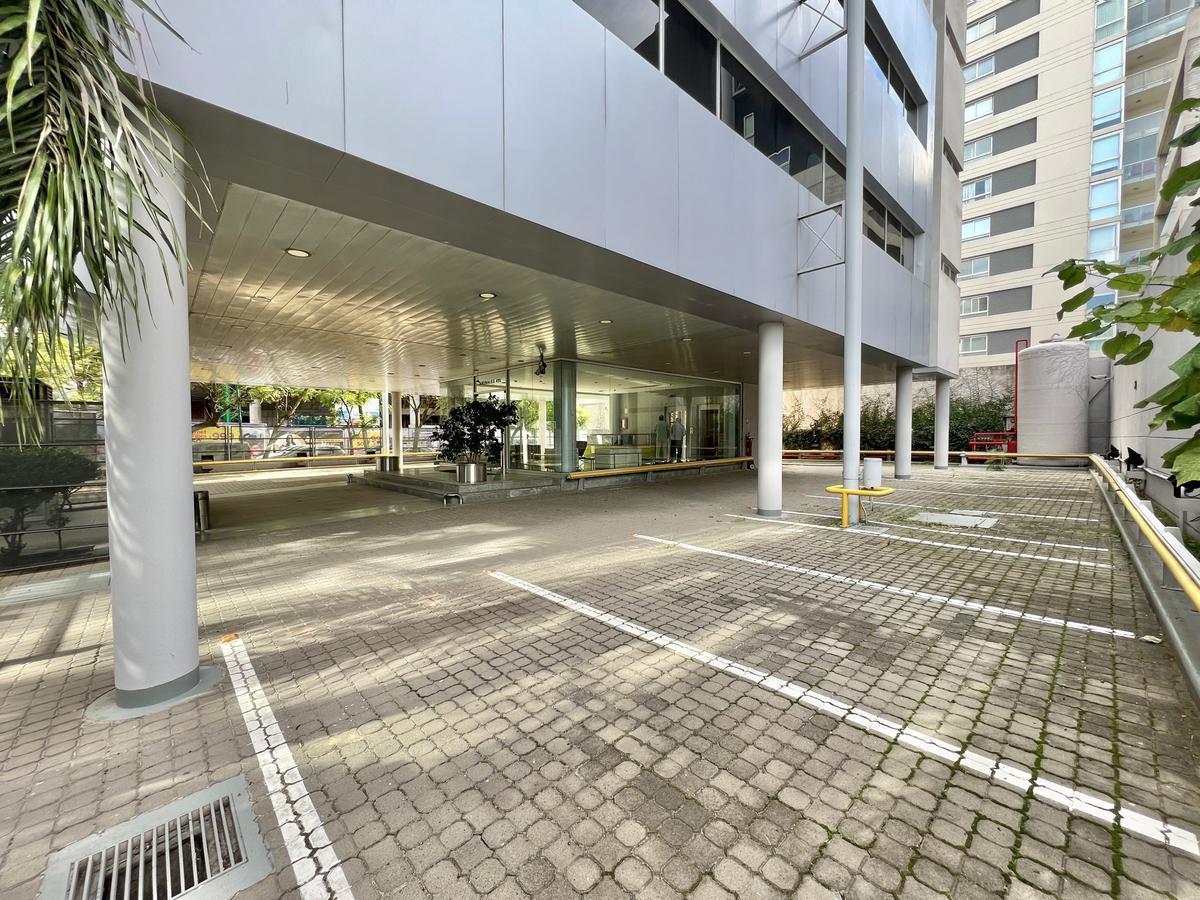 Foto de Estupendo piso en edificio corporativo en alquiler en Vicente López, de, imagen 5