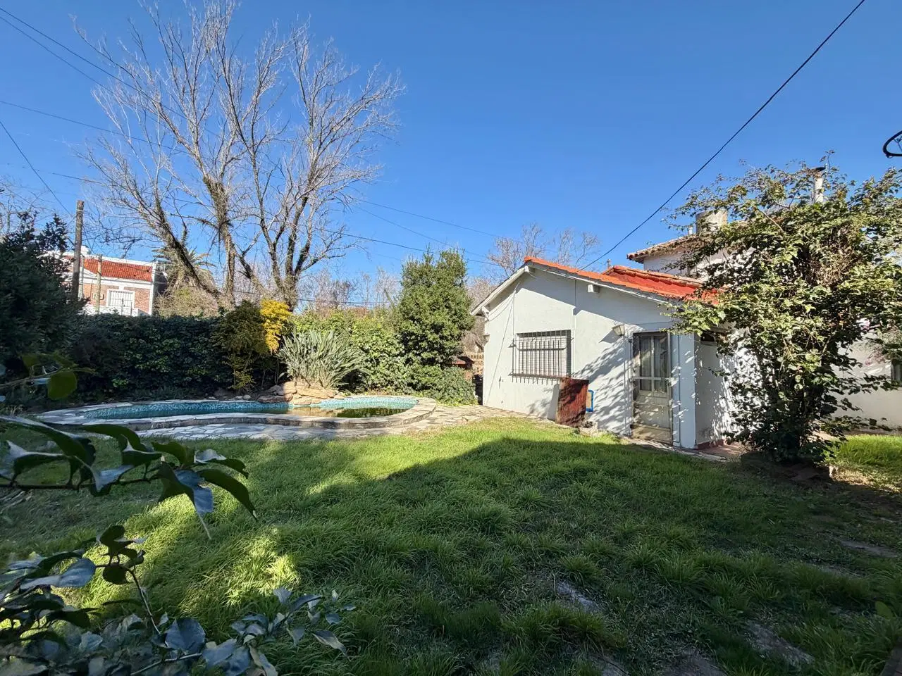 Ideal lote de 271,76m2 a la venta en excelente ubicación de Acassuso, plena zona residencial. 2